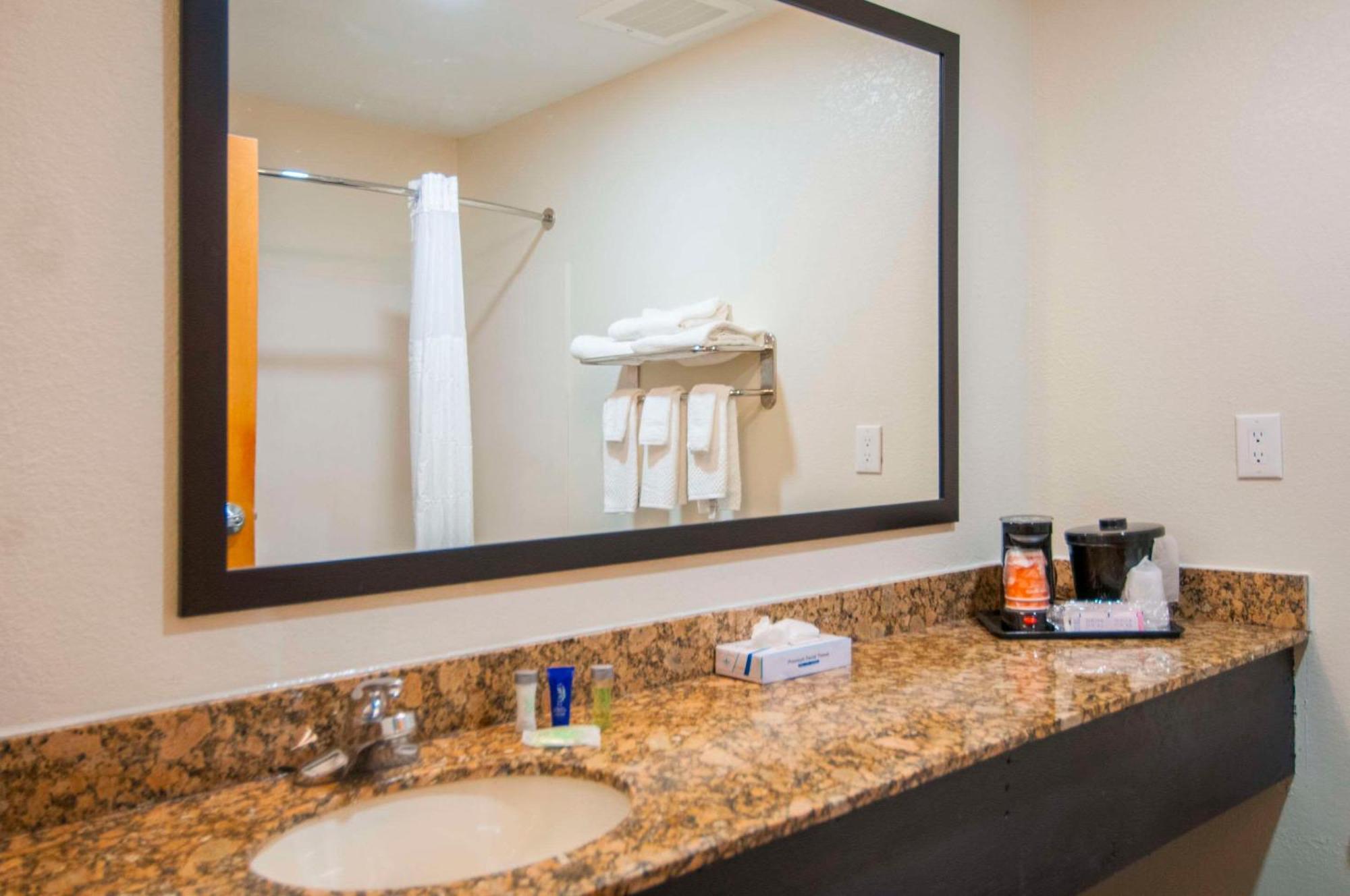 Sleep Inn & Suites Tuscaloosa Esterno foto