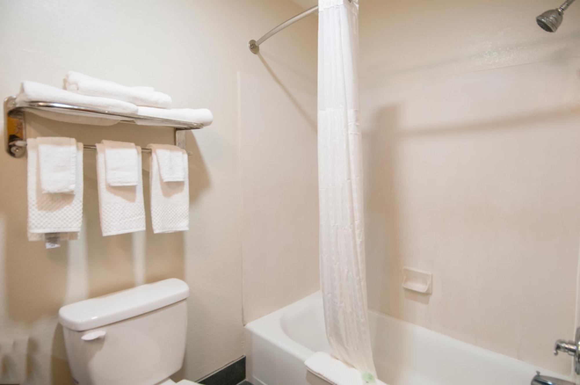 Sleep Inn & Suites Tuscaloosa Esterno foto